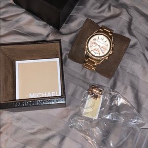 Brand new never worn rose gold Michael kors watch